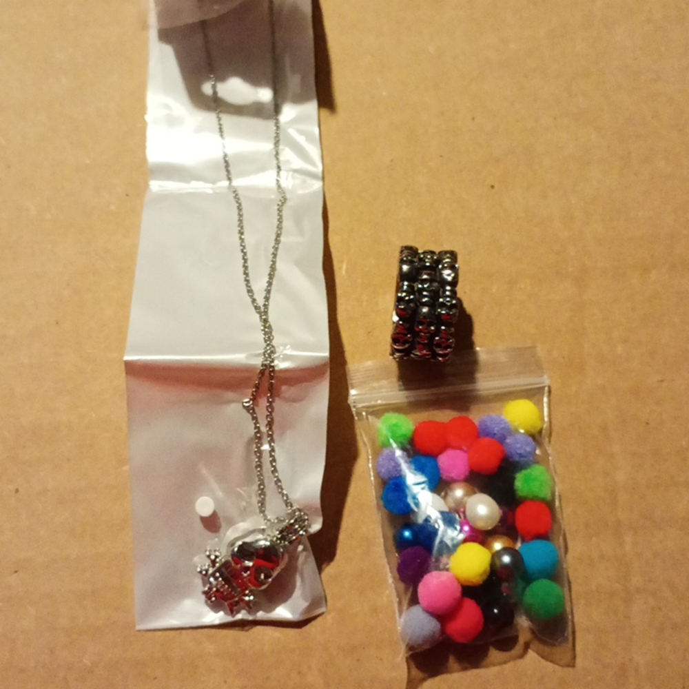 Necklace set